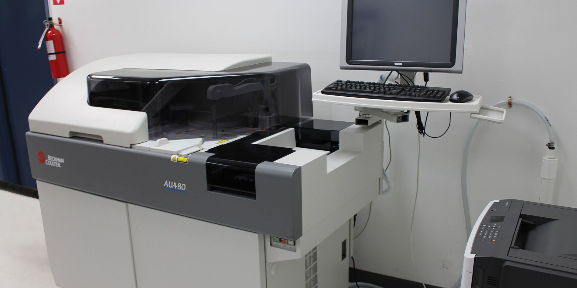Cutting-Edge Technology :: Beckman Coulter AU480 Chemistry Analyzer